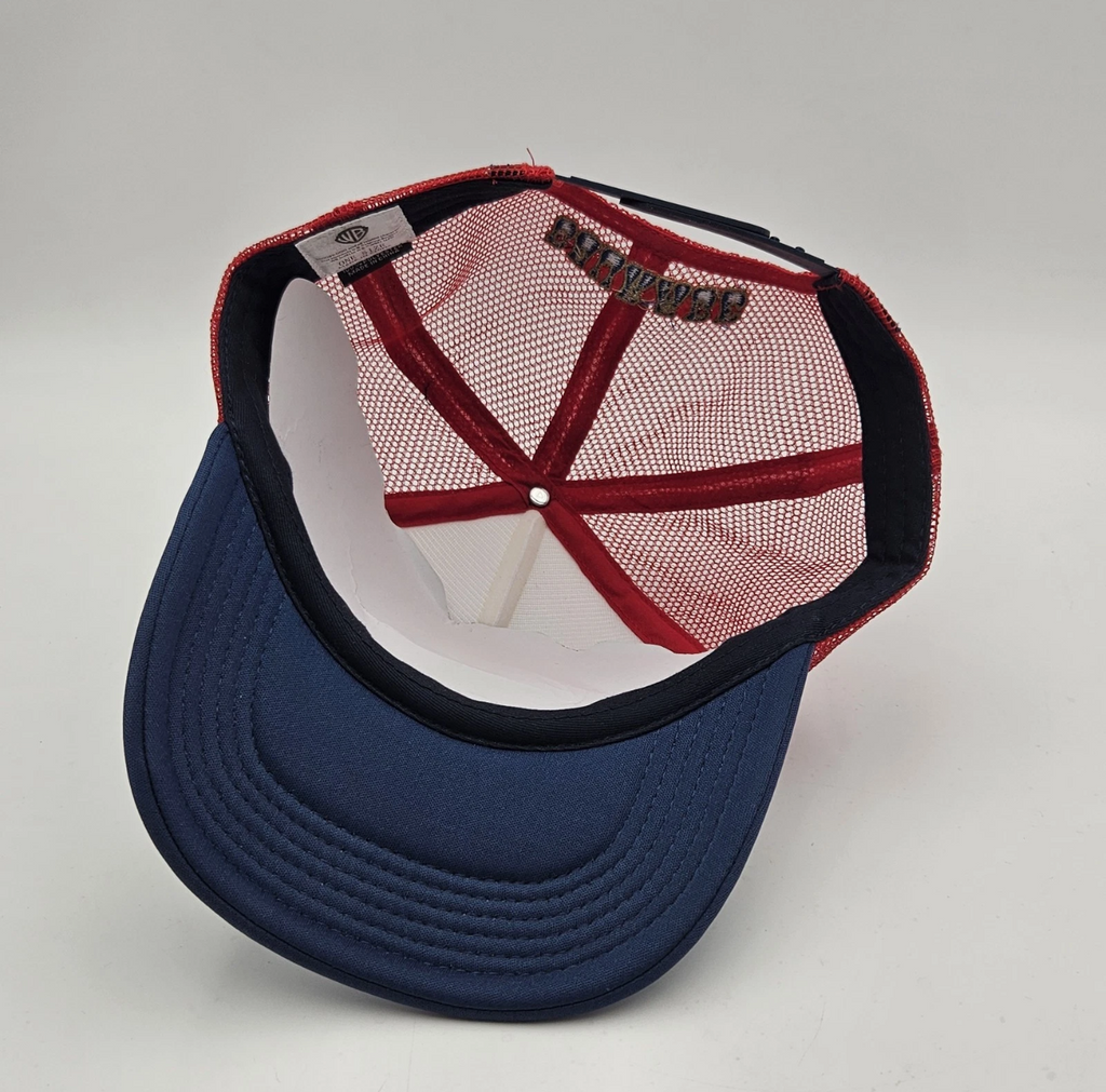 Scooby-Doo Courage White / Red / Navy Trucker Hat — NWT