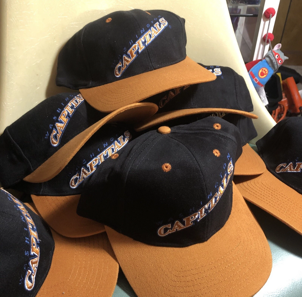 Washington Capitals Black & Tan Vintage-Style Snapback Hat