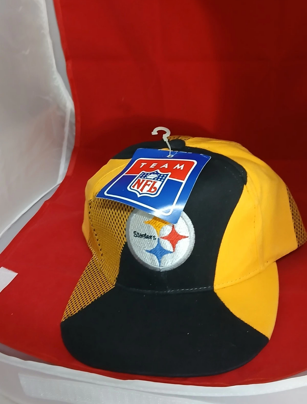 Pittsburgh Steelers Team NFL Black & Gold Mesh Snapback Hat — NWT