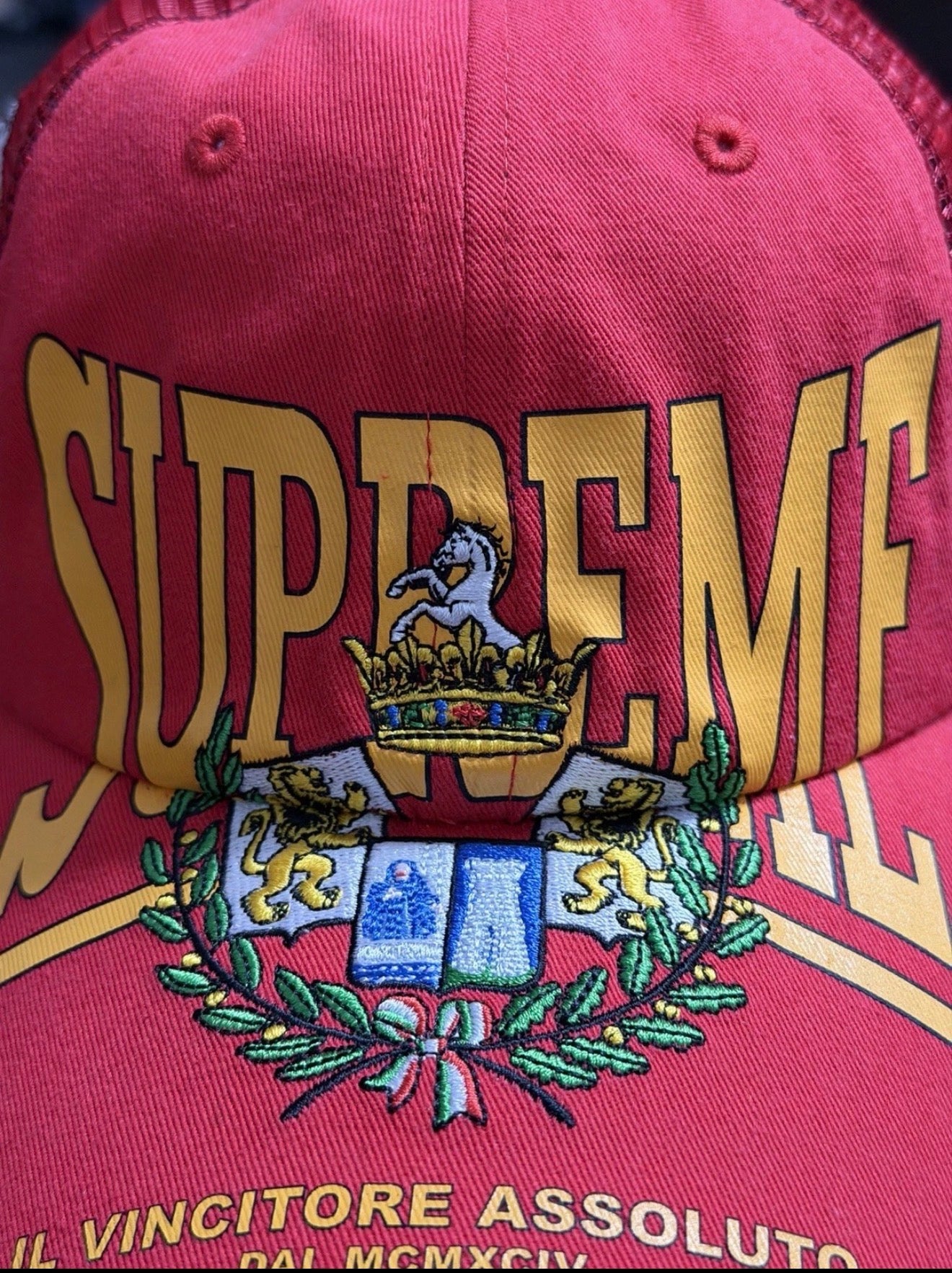 Supreme Vincitore Assoluto Crest Mesh Trucker Hat — NWOT