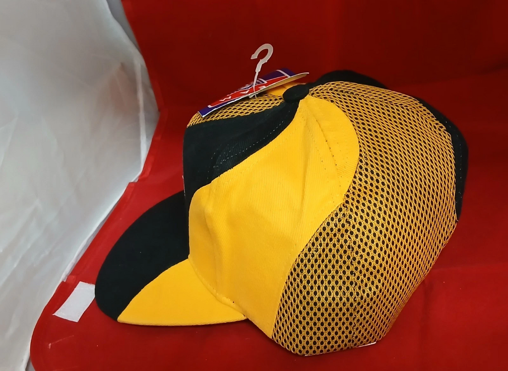 Pittsburgh Steelers Team NFL Black & Gold Mesh Snapback Hat — NWT