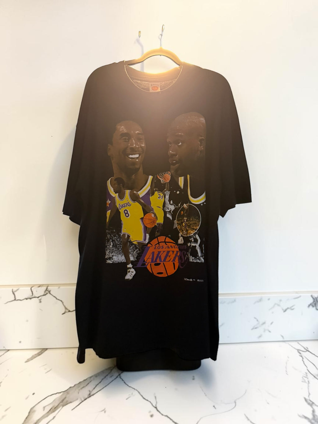 Kobe Bryant & Shaquille O’Neal Los Angeles Lakers Graphic Tee — Black — NWOT