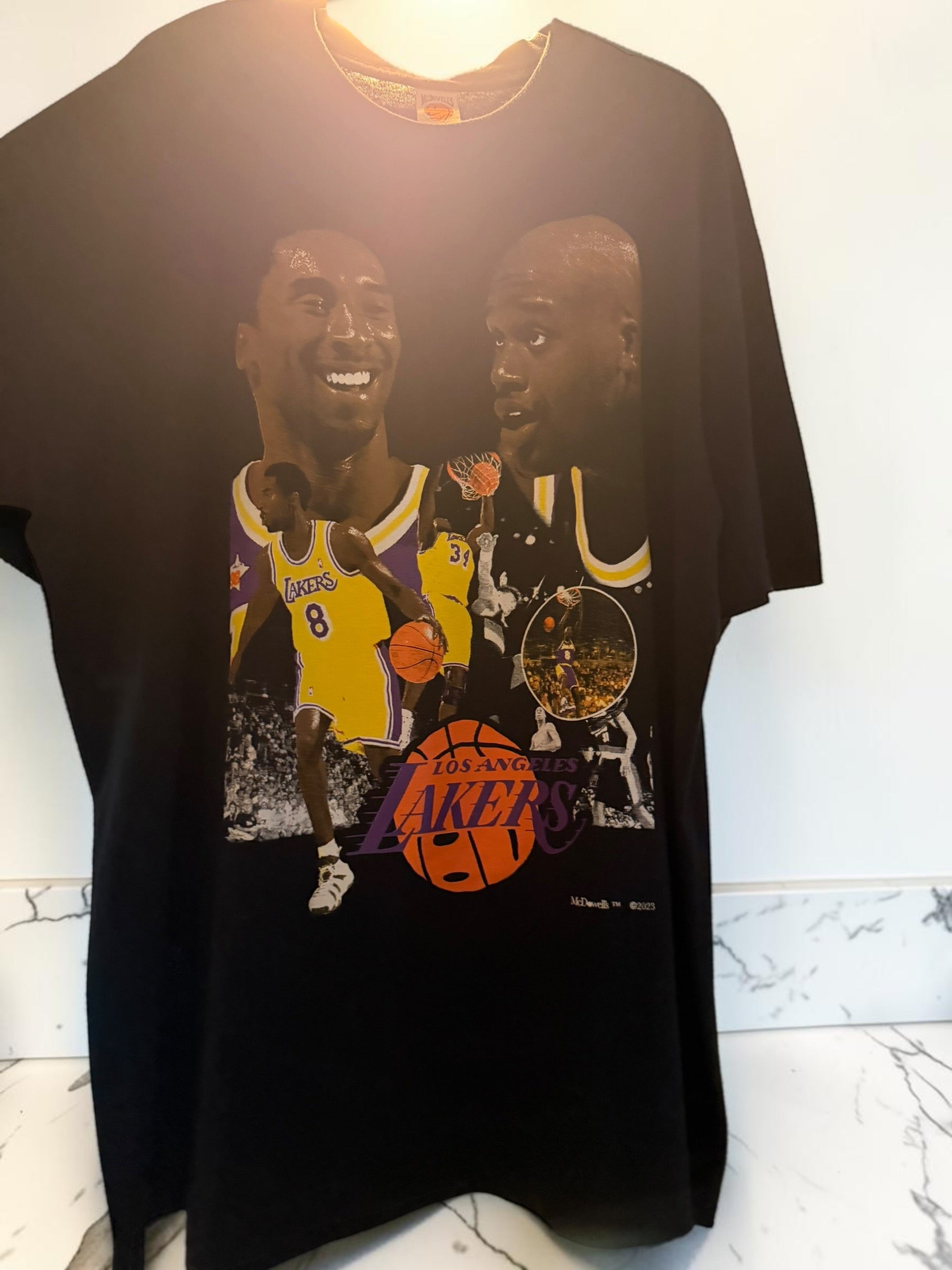 Kobe Bryant & Shaquille O’Neal Los Angeles Lakers Graphic Tee — Black — NWOT