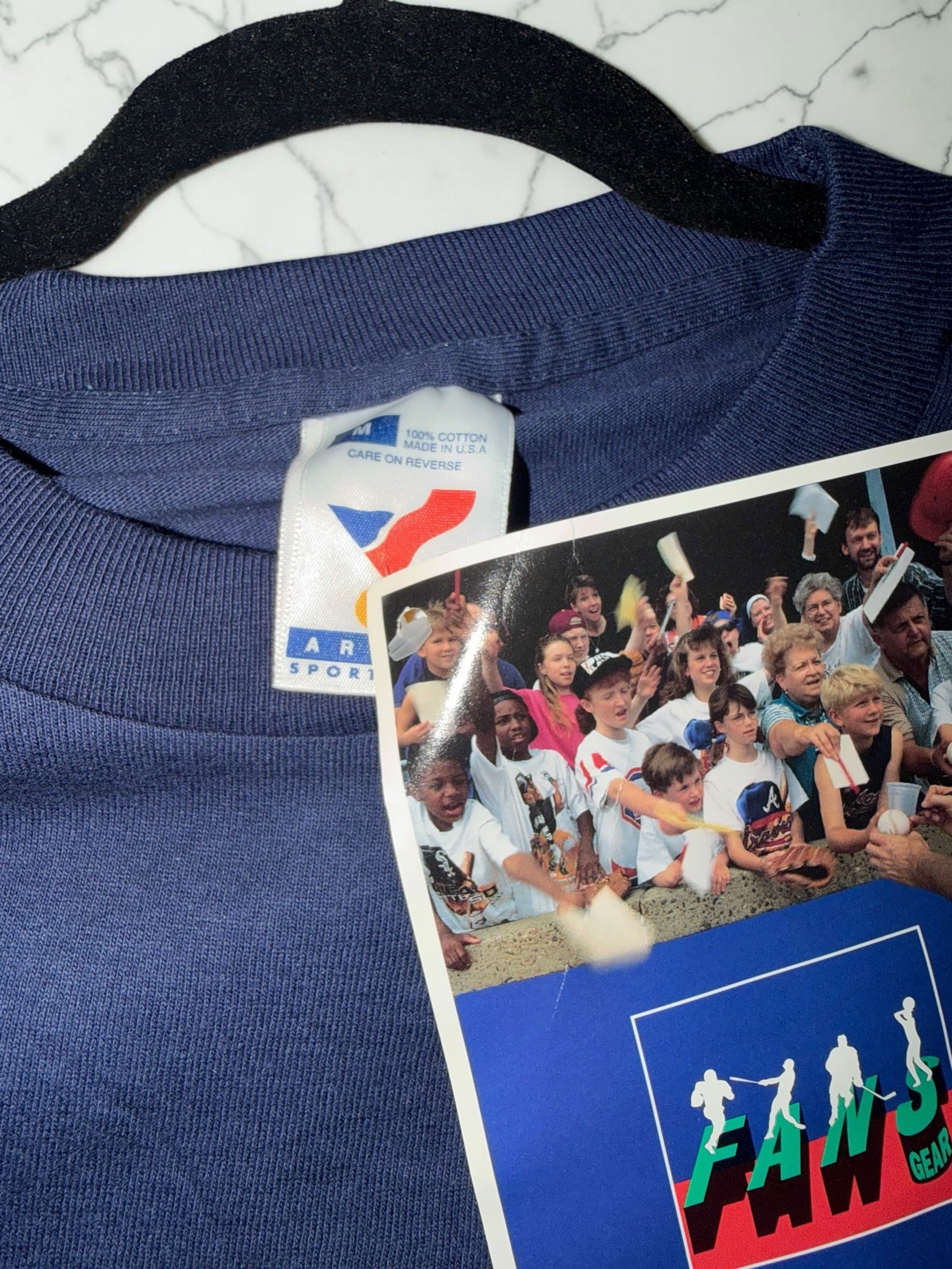 DRIPPING IN VINTY navy blue 100% cotton vintage Denver Broncos t-shirt with crew neck and original tag